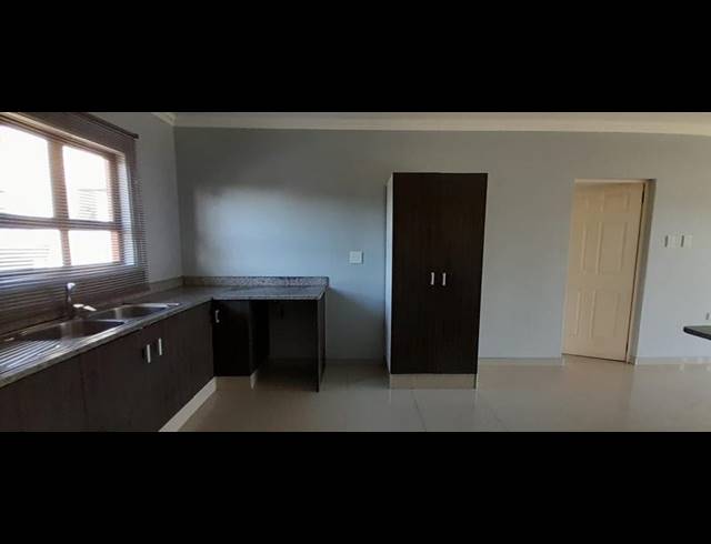 11 BEDROOM HOUSE FOR SALE IN NORTHDENE